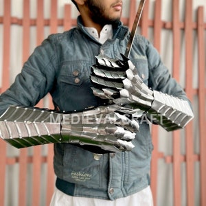 Lord of Ring Gauntlet Armor: Functional Steel Cosplay Gloves