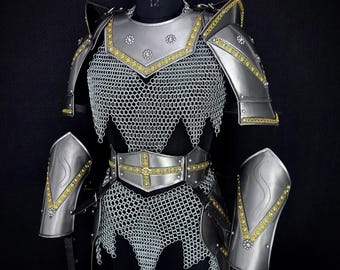 Handgefertigtes Kettenhemd aus Stahl – Ritterrüstung mit Goldakzenten für Larp, Cosplay