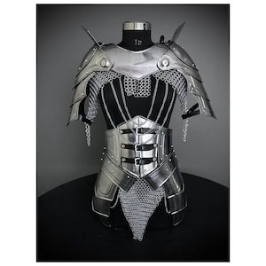 Medieval Steel Cuirass Armor: Gorget, Pauldron, Chainmail - LARP Cosplay