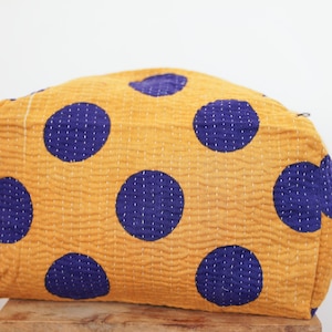 Hermoso algodón Vintage Kantha cepillos bolsa de maquillaje accesorio T-Pouch Kantha trabajo cepillo bolsa india étnica bolsa baño artículos de tocador cosméticos