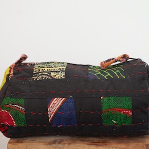 Hermoso algodón Vintage Kantha cepillos bolsa de maquillaje accesorio T-Pouch Kantha trabajo cepillo bolsa india étnica bolsa baño artículos de tocador cosméticos