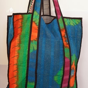 Handmade Kantha Quilt Tote Bag: Colorful Shoulder Bag