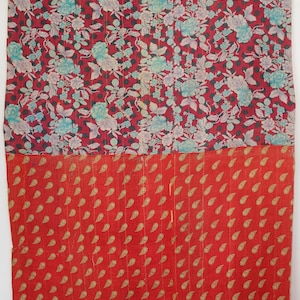 Handgemaakte vintage kantha-quilt: deken van gerecycled katoen
