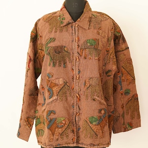 Veste Kantha en coton faite main : manteau matelassé à imprimé animalier