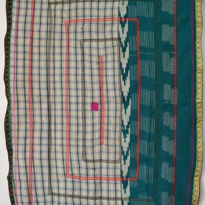 Vintage Kantha-quilt: handgemaakte deken van gerecycled katoen