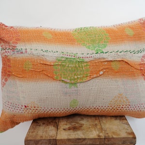 Handmade Vintage Kantha Pillow Cover: Organic Cotton Cushion (30x50cm)