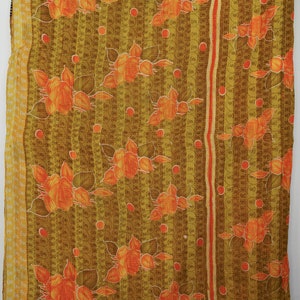 Indian VINTAGE Kantha Quilt Handmade Kantha Bedcover Throw Cotton Blanket Gudari Traditional Kantha Quilt