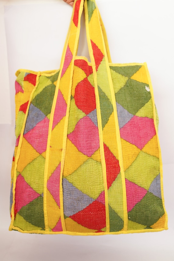 Kantha Quilt Tote Bag: Vintage Hand-Stitched Shoulder Bag