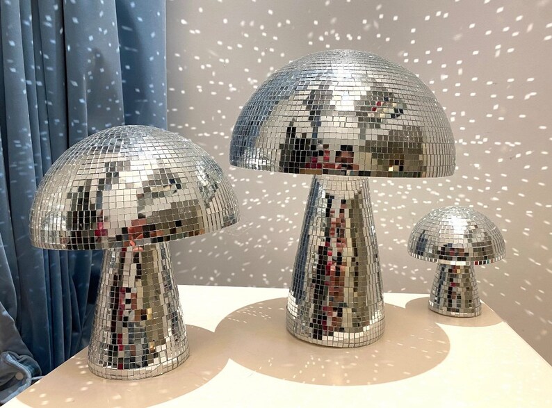 Disco Mushroom Mirrored Mushroom Disco Ornaments装饰图像 3