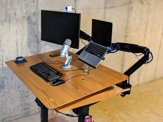 Electric clearance pc desk