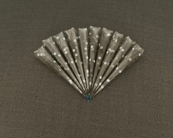 Luxury Rajasthani Henna Cones: Natural Henna Paste - 10 Per Pack
