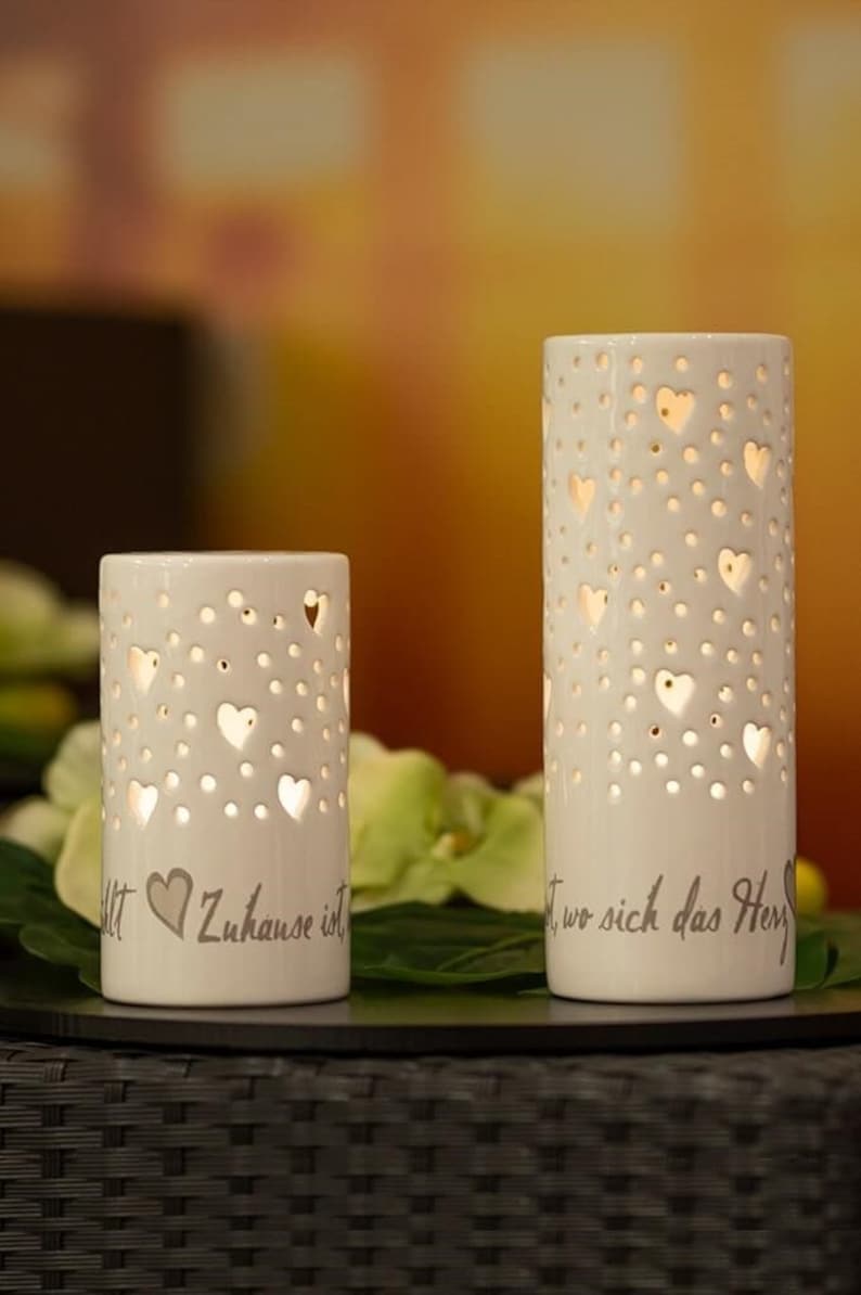 DEKO Lichtsäule mit Herzmuster Latuna LED weiß creme Dekoartikel Wohnaccoires Raumdeko Stimmungslicht Keramik Handgefertigt Wohnakzente Bild 1