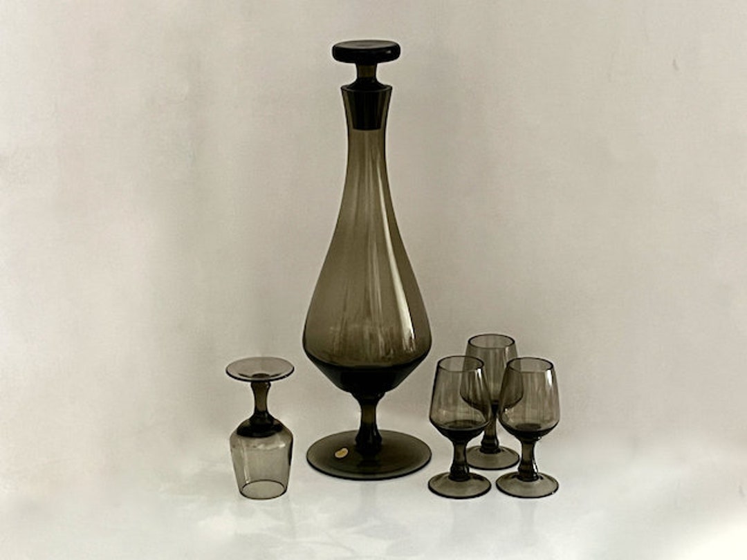 Vintage Smoked Glass Decanter Drinks Set Shot Glass 5 Piece Etsy Australia