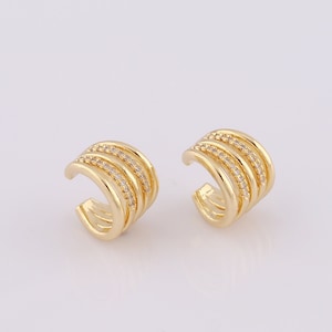 Gold Non Piercing Cartilage Clip Earrings,18K Gold Filled Line Cuff Earrings,Hypoallergenic Huggie Hoop,Gift for Her,12.5x11.5x10.2mm