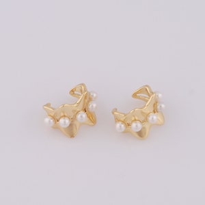 Gold Nicht Piercing Knorpel Ohrclips, 18K Gold Füllte Unregelmäßige Manschette Ohrringe, hypoallergene Huggie Hoop, Geschenk für Sie, 16.8x12.6x11mm