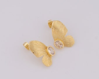 Zirkoon gouden vlinder Stud Oorbellen, 18K Gold Filled Butterfly Stud Oorbellen, hypoallergene Stud Oorbellen, cadeaus voor haar, 24x15.5x3mm