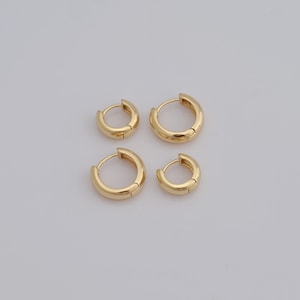 Gold Hoop Earrings, 18K Gold Filled Huggie Hoop Earrings,Hoop Earrings,Hypoallergenic Huggie Hoop,Gift for Her,16x18x5mm