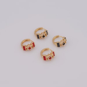 Zirconia Gold Star Earrings, 18K Gold Filled Star Earrings,Star Earrings,Hypoallergenic Huggie Hoop,Gift for Her,17.5x15x8.5mm