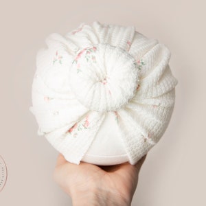 Baby turban, baby hat, baby accessory, baby shower gift, floral turban, baby bow turban, summer turban,