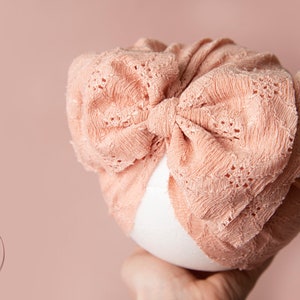 Baby turban, baby hat, baby accessory, baby shower gift, baby bow turban, summer turban, Brodrie peach Turban