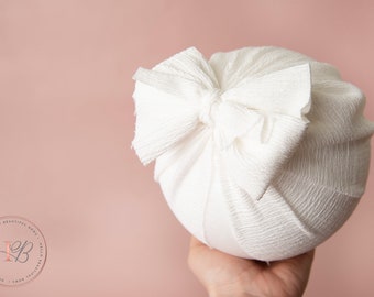 Turban bébé, bonnet bébé, accessoire bébé, cadeau baby shower, turban blanc, turban été, Noeud Turban