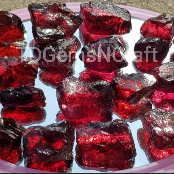 Rough Garnet Natural red and pink garnet Untreated January birthstone healing crystal AAA quality red garnet raw gemstone for jewelry 7-19mm