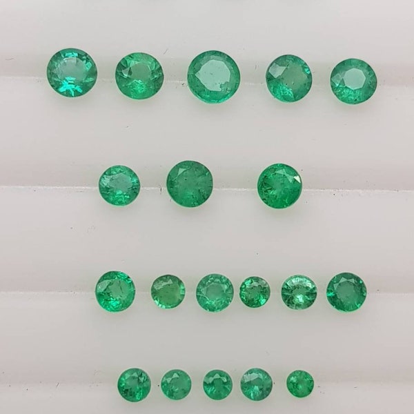 Emerald round cut 1.5mm-4mm 100%Natural  untreated unoiled Zambian emerald Exceptional quality and cut Vibrant green color price per pc
