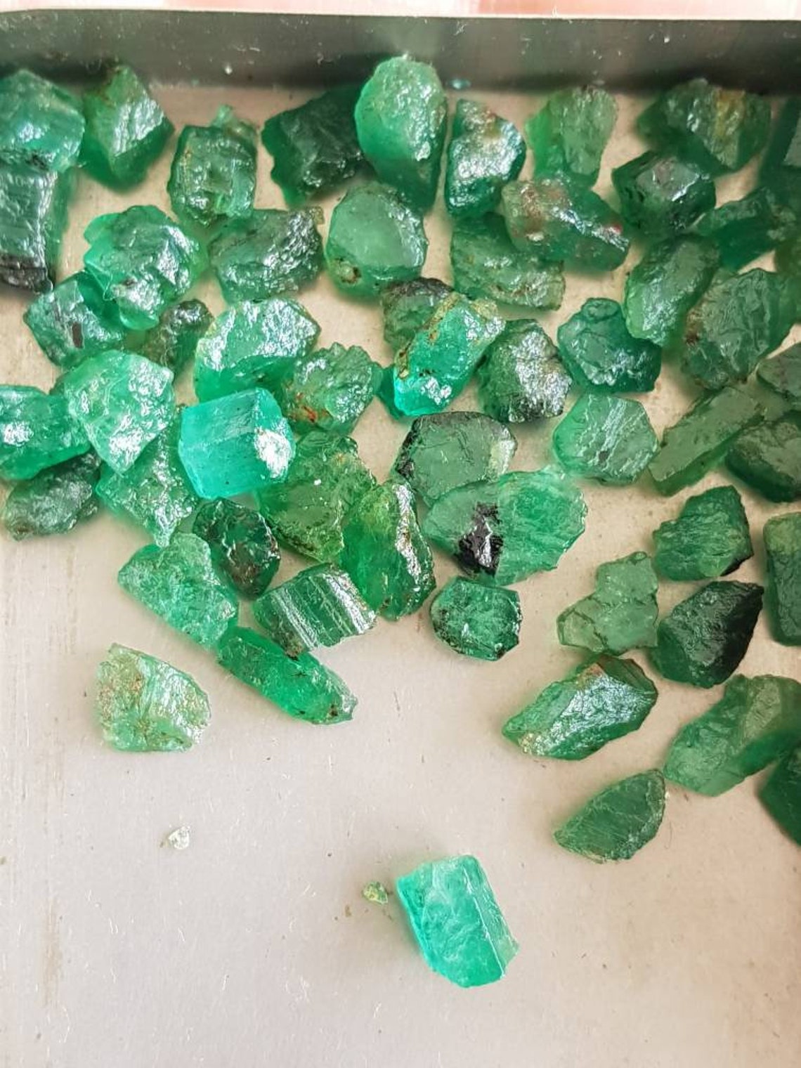 10pc Emerald rough lot 7-10mm Natural emerald zambian emerald | Etsy
