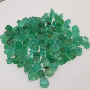 EMERALD Zambian Emerald rough Stone Raw emerald Natural emerald Emerald raw stone uncut  rough emerald Untreated AAA quality may birthstone