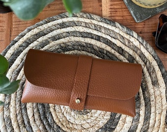 Sunglasses case leather, glasses case brown, eyeglass case, leather case for glasses, glasses protection, leather pencil case, small gift