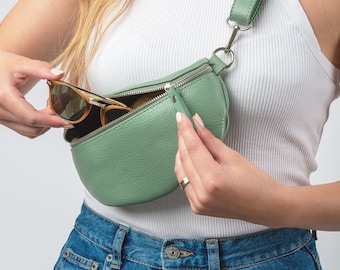 Frauen Leder Bauchtasche mint, Crossbody Bag mit gemustertem Gurt, Leder Umhängetasche, Festival Tasche, Leder Umhängetasche viele Farben