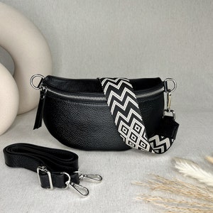 Schwarze Bauchtasche aus Leder, Crossbody Bag mit gemustertem Gurt, Leder Umhängetasche, Festival Tasche, Schultertasche, Gürteltasche Damen