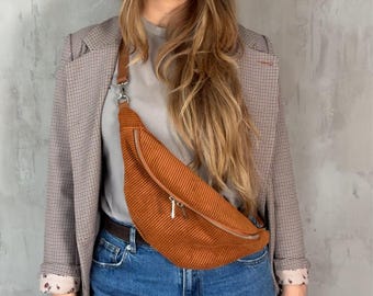 Corduroy belt bag for women, belt bag with wide interchangeable strap, crossbody bag, personalized shoulder bag, gift for girlfriend