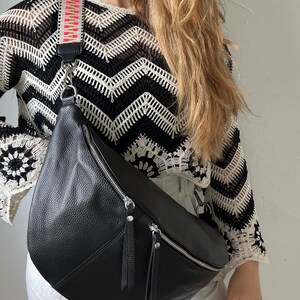 Leder Bauchtasche mit 2 Gurten, große Ledertasche, XXL Bauchtasche Leder, Crossbody-Tasche aus Leder, Leder Umhängetasche, Geschenk für sie zdjęcie 10