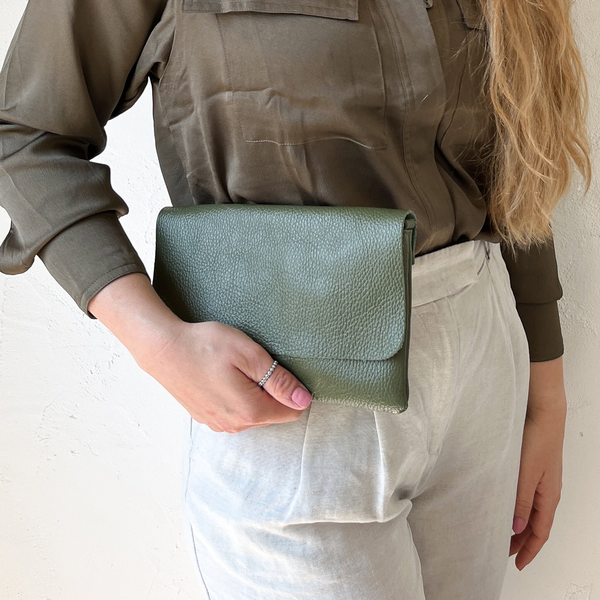 Elegant Blue Green Leather Women\'s Bag Elegant Ladies PU Leather Handbag in Mint Green | Vibrant  main image 2