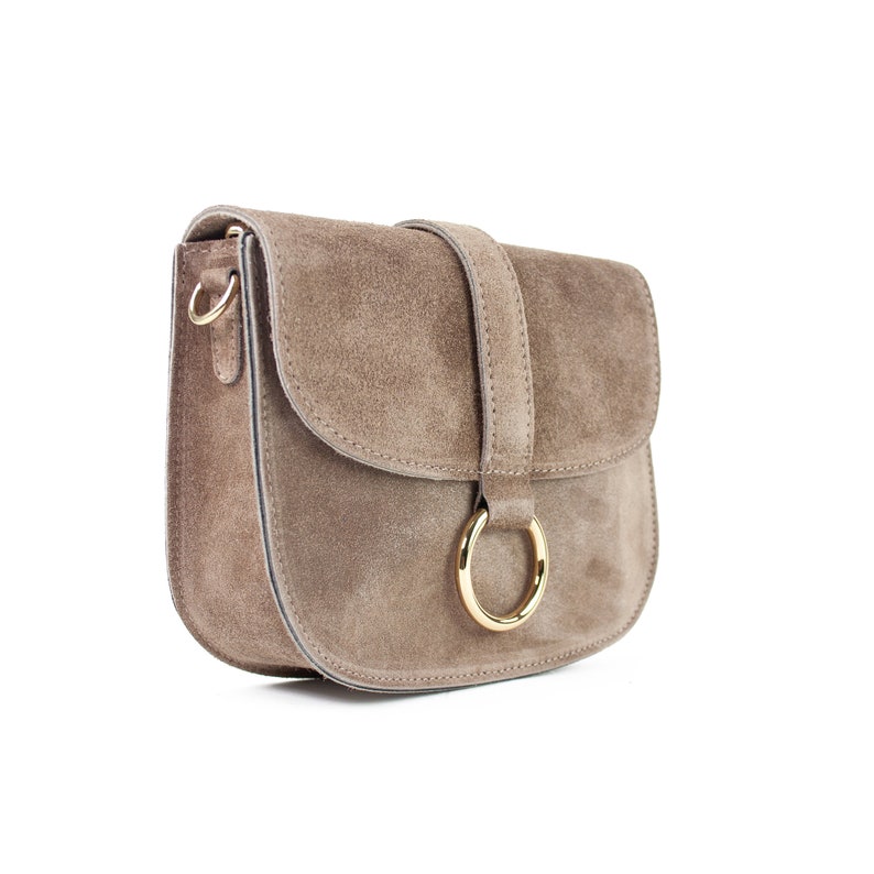 Handtasche aus Wildleder in taupe, kleine Umhängetasche, Leder Schultertasche, Crossbody Tasche aus Veloursleder, Geschenk für sie Bild 1