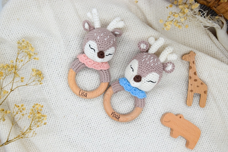 Personalized baby rattle gripping ring crocheted baby gift for birth rattle bunny lion bear elephant reindeer wooden toy gripping toy image 4