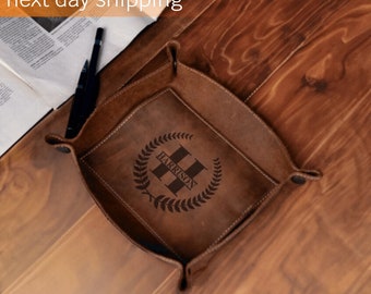 Personalized Mens Leather Valet Tray For Fathers Day Gifts, Unique Dice Tray Gifts For Grandpa Dad Step Dad From Son, Anniversary Gift Men