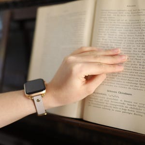 Apple Watch Band Women, Apple Watch Ultra Band 49mm, Apple Watch Strap 38mm Women, Christmas Apple Watch Leather Band 40mm 44mm Watch Strap