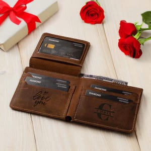 Billetera personalizada con monograma personalizado para el día de San Valentín, billetera de cuero personalizada, regalos para el día del padre para hombres, billetera plegable grabada para hombres