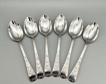 ヨーロッパアンティーク　シルバーティースプーン 英国アンティークシルバー【純銀】1898年 ティースプーン箱入り