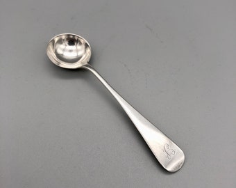 William IV Sterling Silver Salt Spoon, William Eaton, London, 1837
