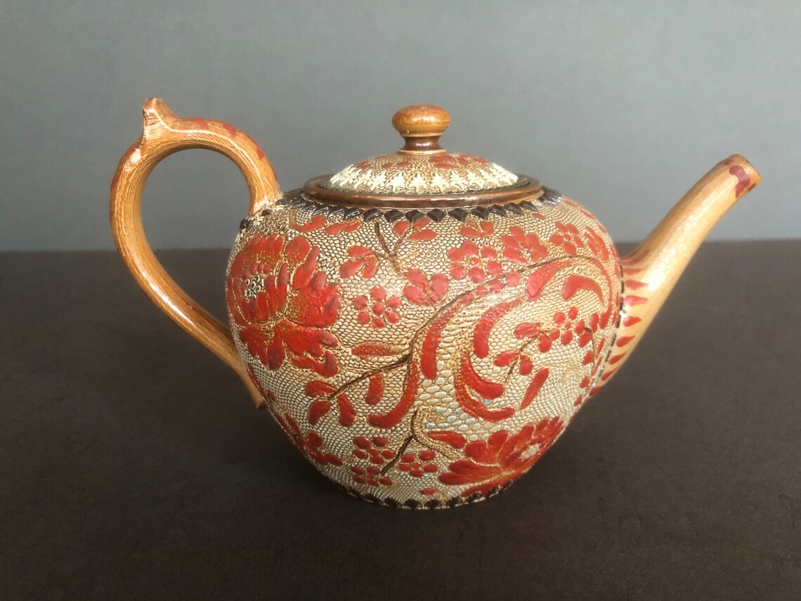 Victorian Doulton Lambeth Teapot c.18871892 Etsy