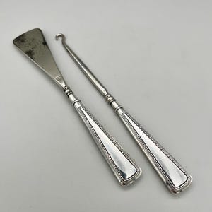 George V Silver Handled Shoe Horn and Button Hook, Crisford & Norris, B'ham, 1925/6