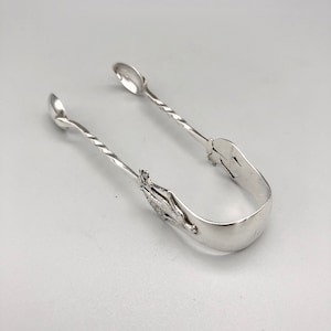 George V Sterling Silver &quot;Knight in Armour&quot; Sugar Tongs, Sanders & Hill, Birmingham, 1912