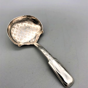 George III Sterling Silver Caddy Spoon, William Pugh, Birmingham, 1813