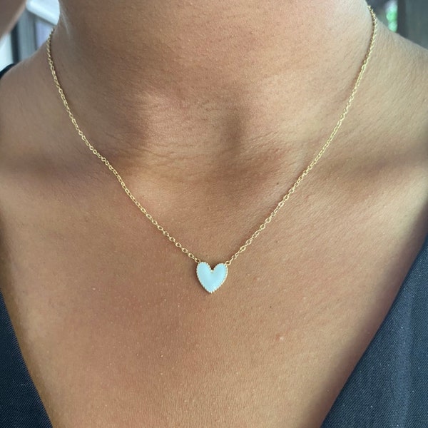 Collier Petit Coeur Résine Acier inoxydable doré