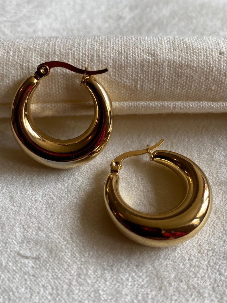 Orecchini a cerchio spessi, regalo da donna placcato in oro 750/1000 immagine 1