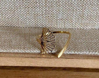 Lotus ring Minimalist ring Gold color Adjustable