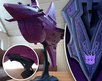 3D printed Flight Stand for Transformers Titan Class Nemesis